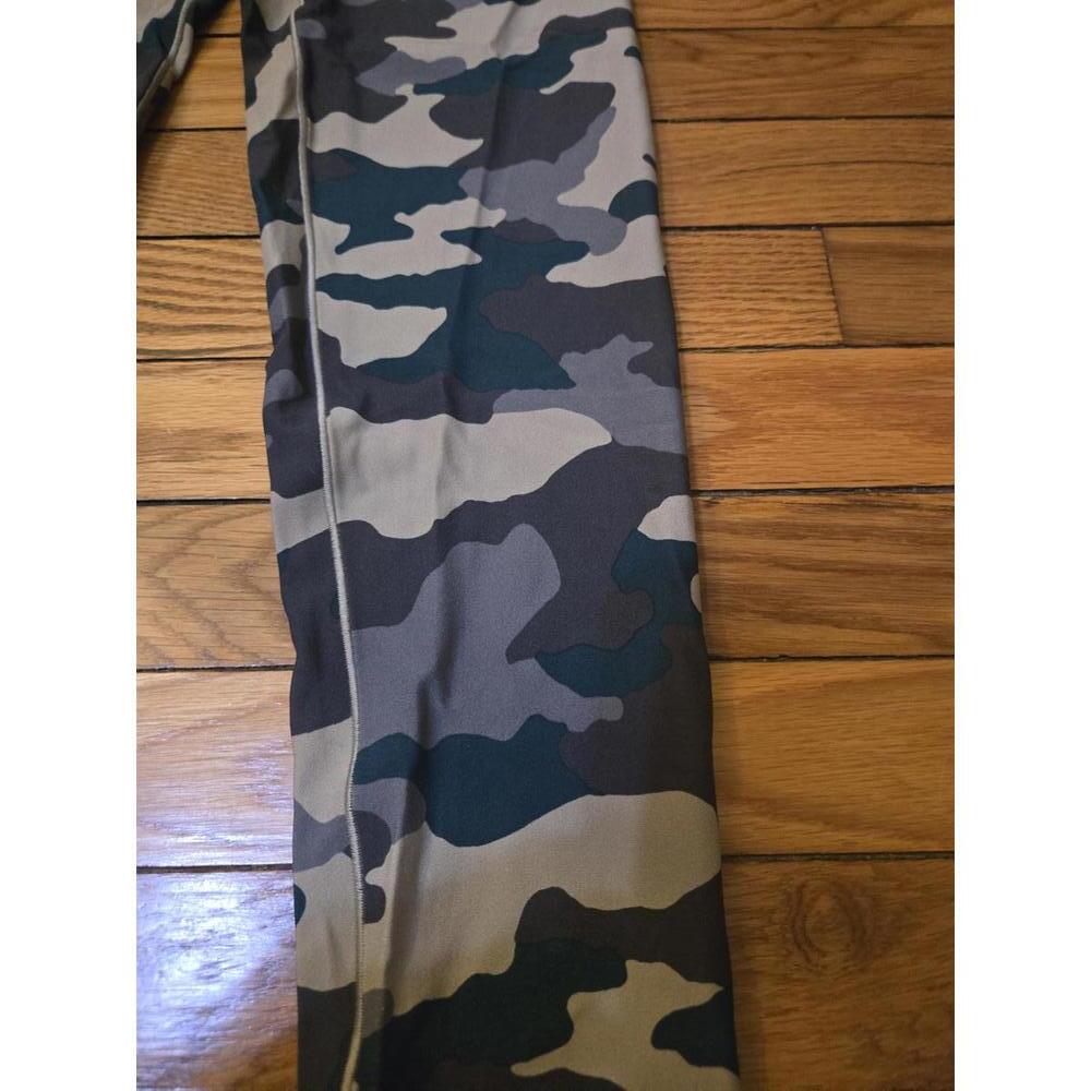 AERIE OFFLINE Camouflage Print 7/8 Leggings - Picture 2 of 5